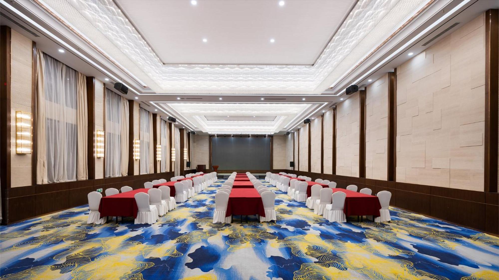 Holiday Inn Express Zhengzhou Airport By Ihg Xinzheng  Eksteriør bilde
