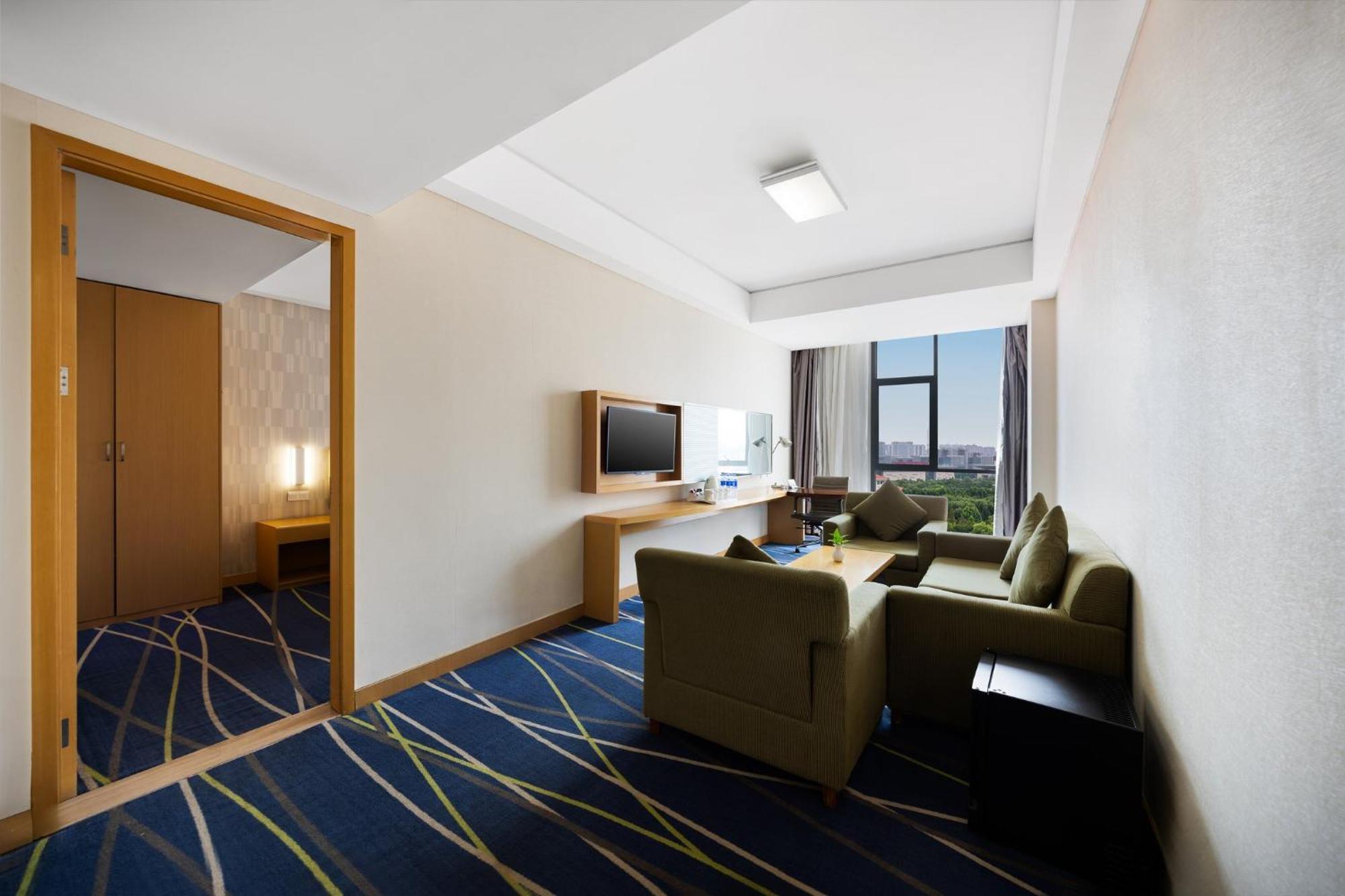 Holiday Inn Express Zhengzhou Airport By Ihg Xinzheng  Eksteriør bilde