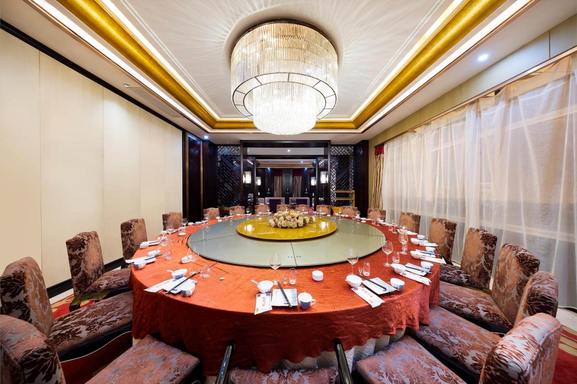 Holiday Inn Express Zhengzhou Airport By Ihg Xinzheng  Eksteriør bilde