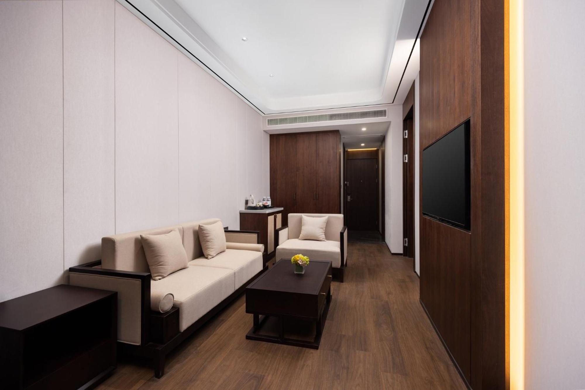 Holiday Inn Express Zhengzhou Airport By Ihg Xinzheng  Eksteriør bilde