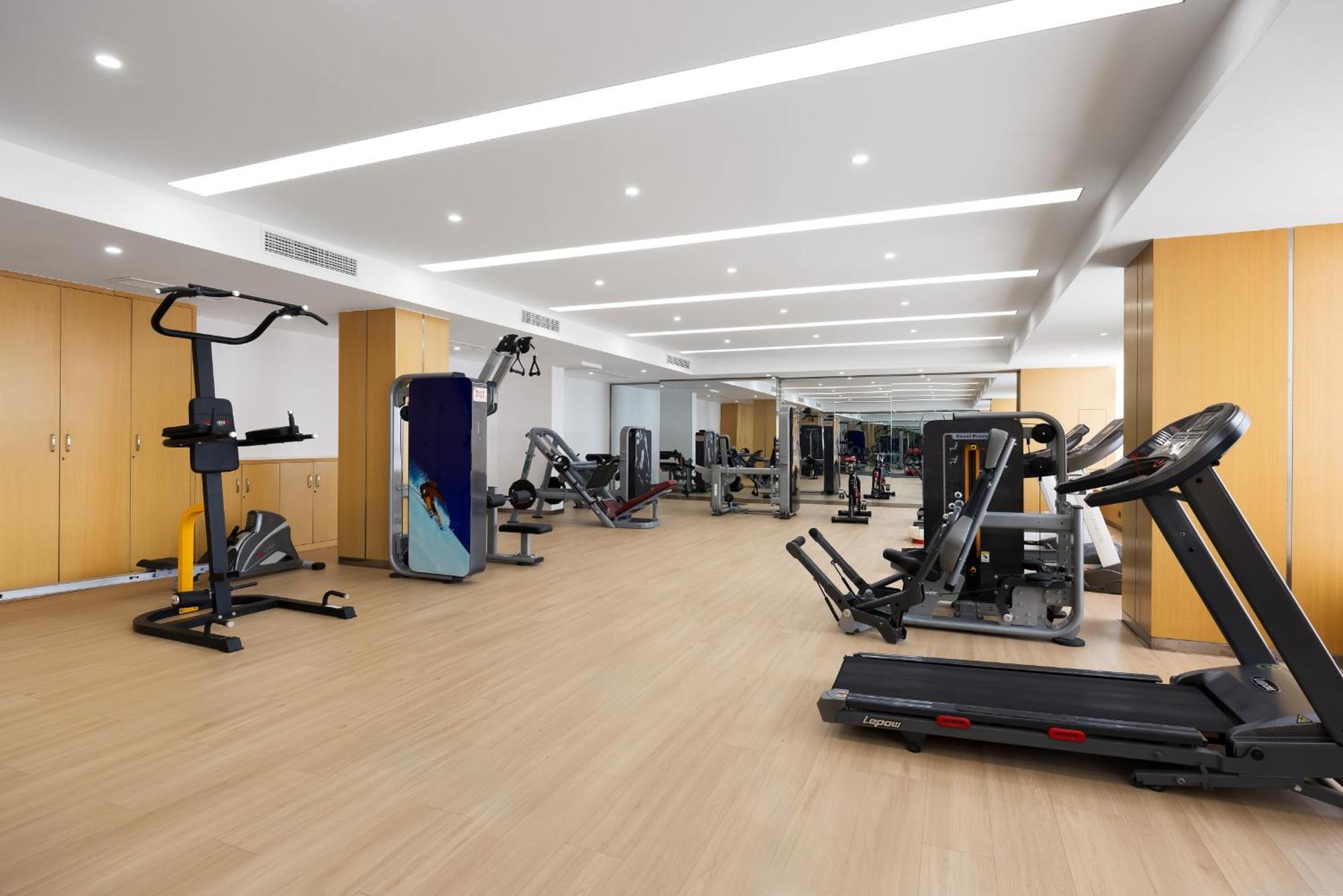 Holiday Inn Express Zhengzhou Airport By Ihg Xinzheng  Eksteriør bilde